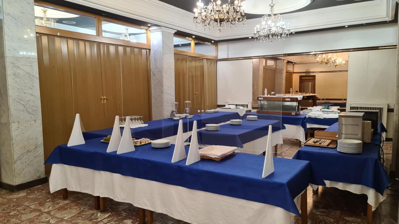 Hotel Roma Valladolid Kültér fotó