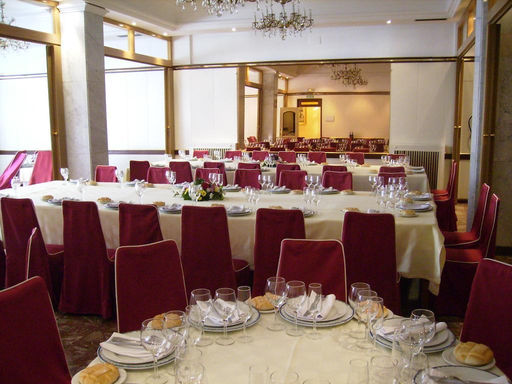 Hotel Roma Valladolid Kültér fotó