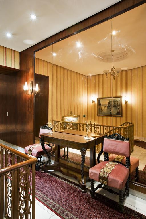 Hotel Roma Valladolid Kültér fotó